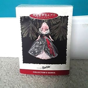 1995 Barbie Holiday Keepsake Christmas Ornament